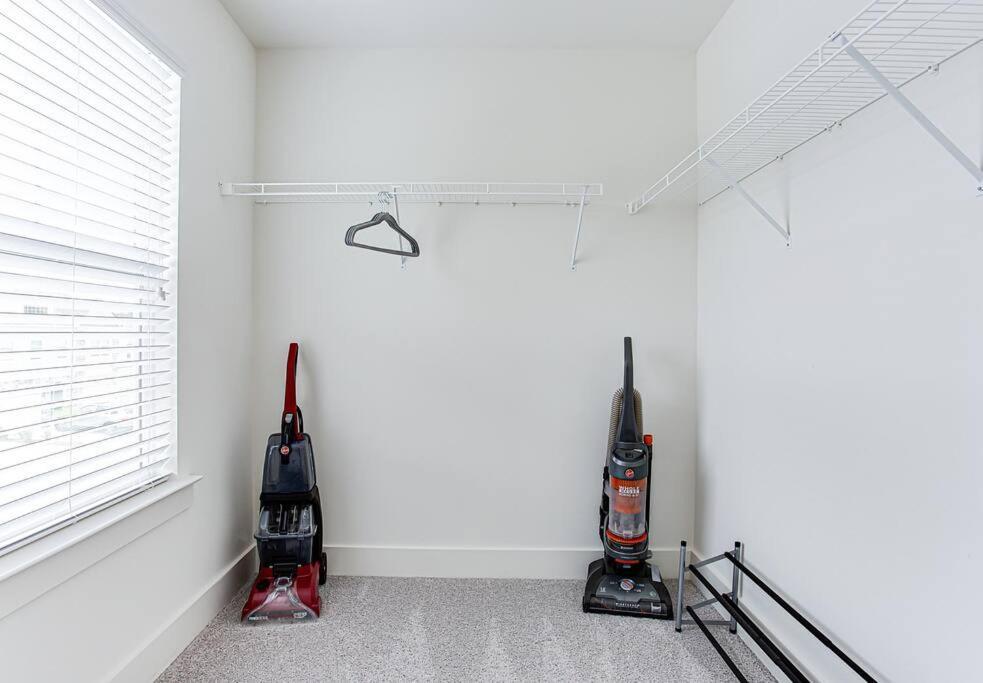 2022 Quiet Relaxing And Secure Town House Near Atlanta Apartment Redan Exterior photo