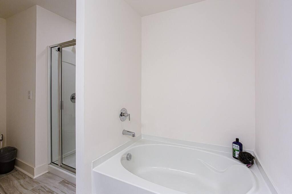 2022 Quiet Relaxing And Secure Town House Near Atlanta Apartment Redan Exterior photo
