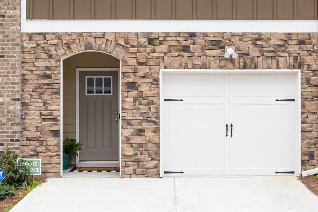 2022 Quiet Relaxing And Secure Town House Near Atlanta Apartment Redan Exterior photo